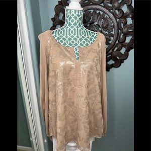 Nude/Tan Knox Rose Boho Long Sleeve Tunic Blouse with Sequin accent Sz. XL